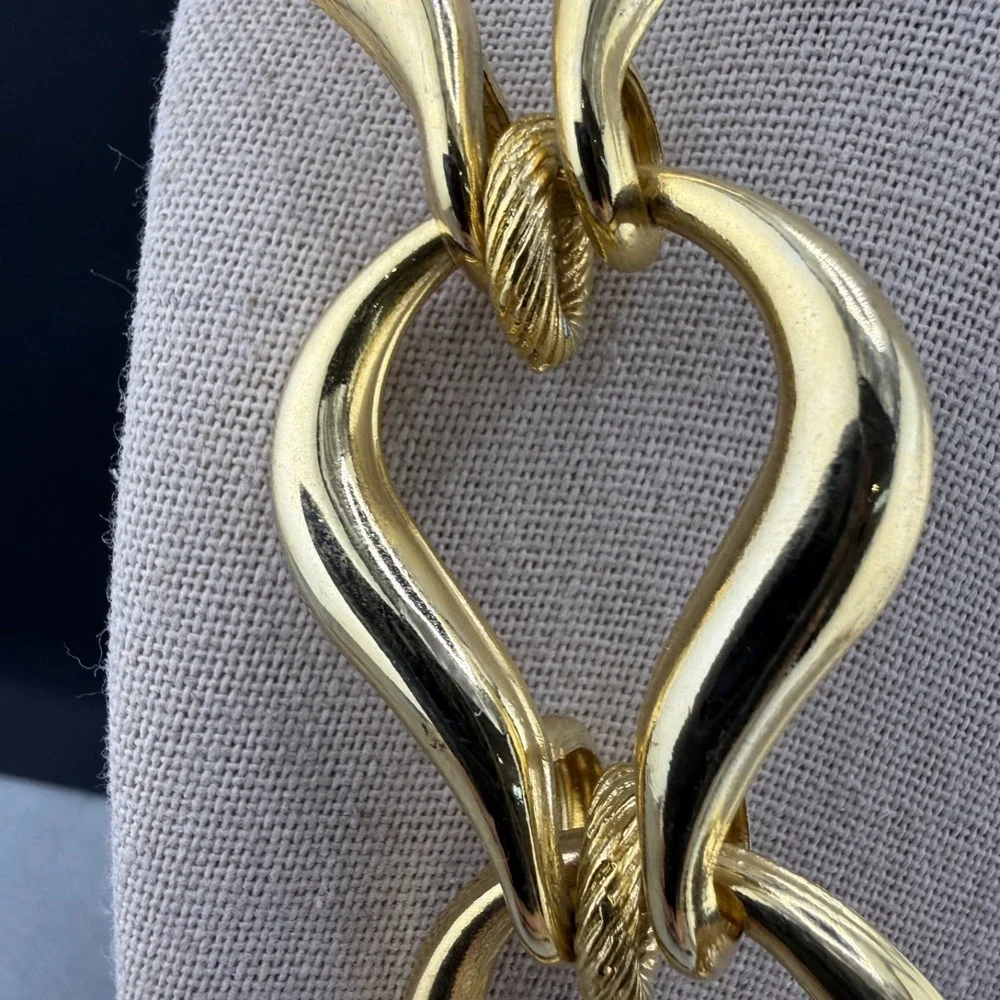 Vintage Chunky Necklace Gold Tone Statement 19" - Picture 3 of 6